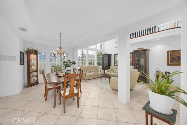 9112 Playa Drive, Huntington Beach CA: https://media.crmls.org/medias/2c2b2f20-4e76-4e1e-b6d5-7907913b08b0.jpg
