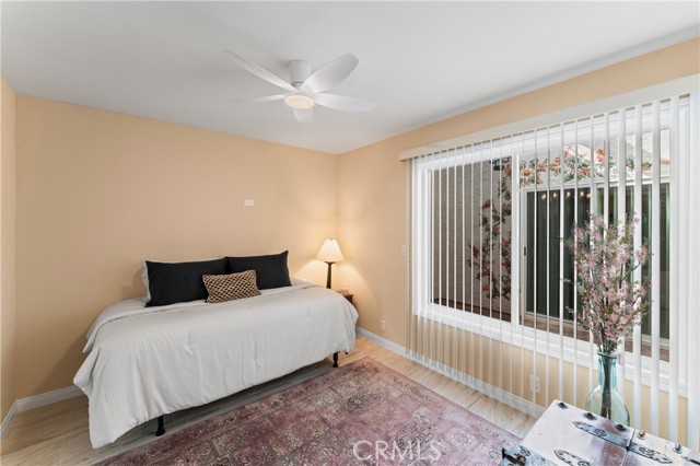 2095 Wetstone Court, Thousand Oaks CA: https://media.crmls.org/medias/2c2b8d88-1e37-4e60-ad81-9ecb67bd7dd5.jpg