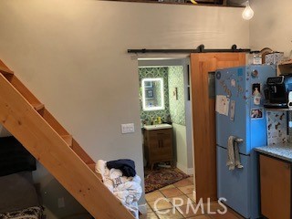 468 East View photo 42