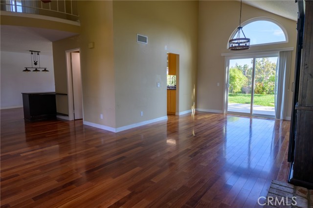 Detail Gallery Image 19 of 59 For 1202 Villanova Pl, Riverside,  CA 92506 - 3 Beds | 2/1 Baths