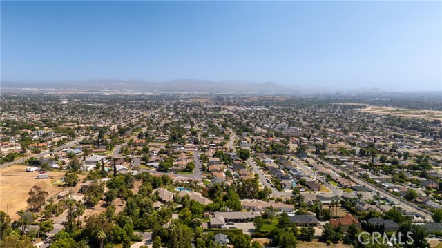 4140 Quail Canyon Road, San Bernardino CA: https://media.crmls.org/medias/2c2c3d69-3d4f-4cd3-b6ee-072bb9cbb884.jpg
