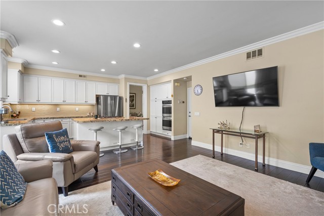 Detail Gallery Image 17 of 42 For 12994 Maxwell Drive, Tustin,  CA 92782 - 3 Beds | 2/1 Baths