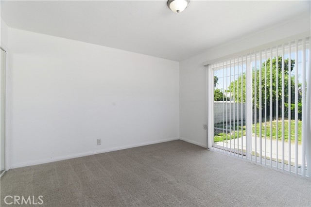 Detail Gallery Image 20 of 32 For 127 W Zane St, Long Beach,  CA 90805 - 3 Beds | 2 Baths