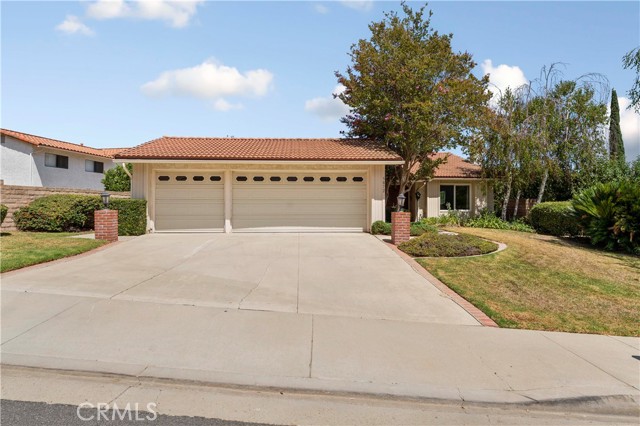 5872 Cardoza Drive photo 1