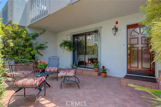 106 Lucia Avenue, Redondo Beach, California 90277, 2 Bedrooms Bedrooms, ,2 BathroomsBathrooms,Residential,Sold,Lucia,SB22097239