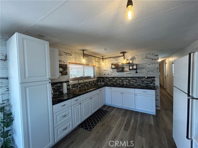 Detail Gallery Image 10 of 21 For 2581 N Highway 95 #195,  –,  AZ 85344 - 2 Beds | 1 Baths