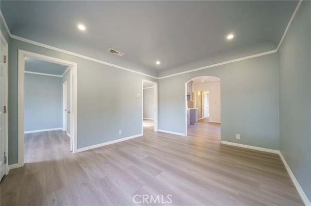 Detail Gallery Image 10 of 30 For 1937 Charnwood Ave, Alhambra,  CA 91803 - 3 Beds | 2 Baths