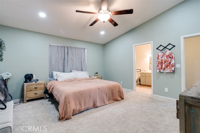 Detail Gallery Image 14 of 40 For 9465 Lanning Ln, Morongo Valley,  CA 92256 - 3 Beds | 2 Baths