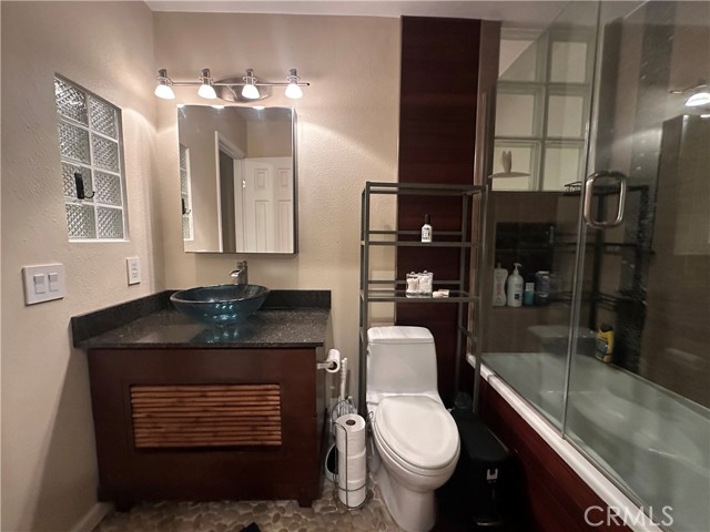 Detail Gallery Image 36 of 37 For 2217 Vanderbilt Ln #8,  Redondo Beach,  CA 90278 - 2 Beds | 1/1 Baths