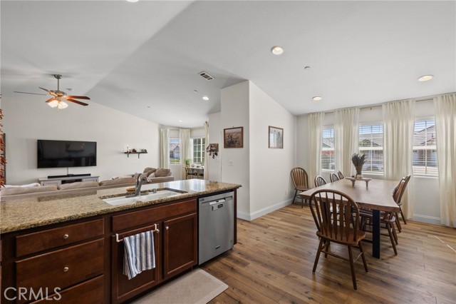 Detail Gallery Image 25 of 50 For 13210 Sunlight Star, Bakersfield,  CA 93314 - 4 Beds | 3 Baths