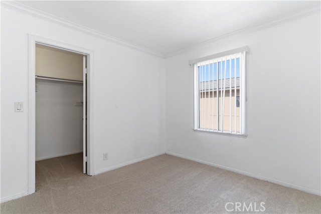 Detail Gallery Image 11 of 32 For 127 W Zane St, Long Beach,  CA 90805 - 3 Beds | 2 Baths