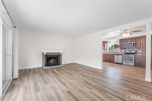 Detail Gallery Image 10 of 27 For 17551 Misty, Huntington Beach,  CA 92649 - 4 Beds | 2 Baths