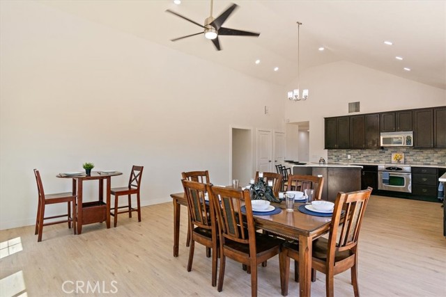 Detail Gallery Image 12 of 75 For 9255 Fortuna Ave, Yucca Valley,  CA 92284 - 3 Beds | 3 Baths