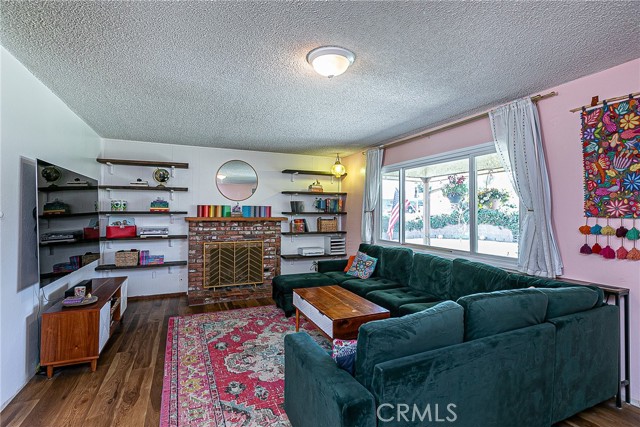 Detail Gallery Image 5 of 34 For 271 Ross Ln, Santa Maria,  CA 93455 - 3 Beds | 2 Baths