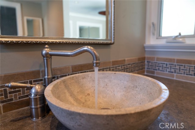 Detail Gallery Image 33 of 66 For 712 Aleppo, Newport Beach,  CA 92660 - 3 Beds | 2 Baths
