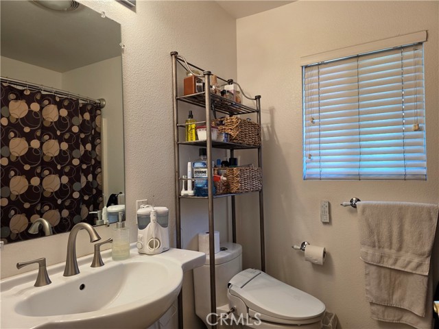 Detail Gallery Image 14 of 27 For 10420 Vassar Way, Stanton,  CA 90680 - 3 Beds | 2 Baths
