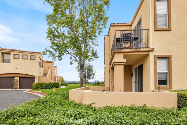 MLS# OC22250894