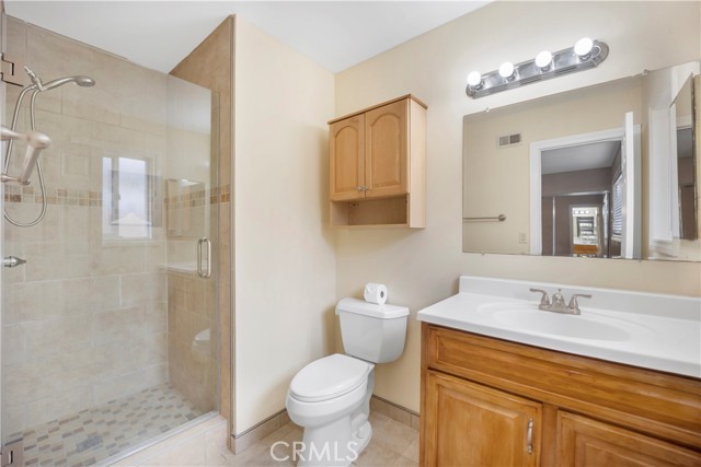 16924 Belforest Drive, Carson CA: https://media.crmls.org/medias/2c31f24a-0e77-4424-ac22-3bec3acfa8f6.jpg