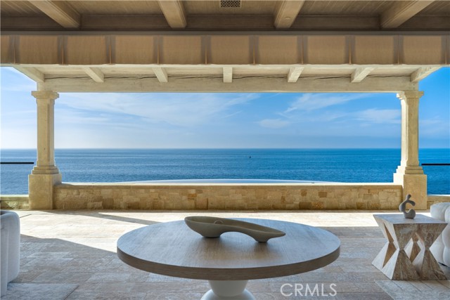 21 Strand Beach Drive, Dana Point CA: https://media.crmls.org/medias/2c3285b4-9ce1-4892-9195-a58b3987edf0.jpg