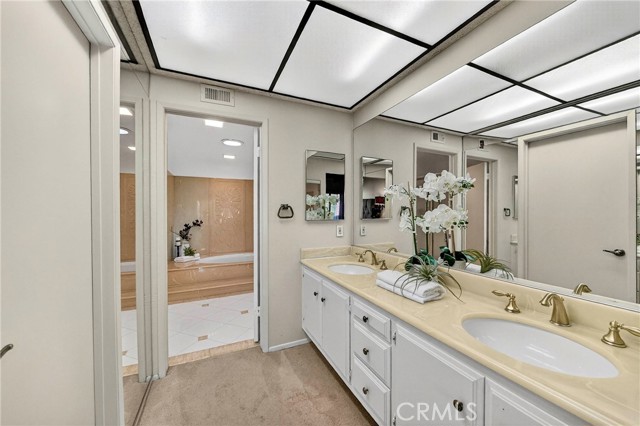 Detail Gallery Image 33 of 49 For 453 Pinehurst Ct, Fullerton,  CA 92835 - 3 Beds | 3 Baths