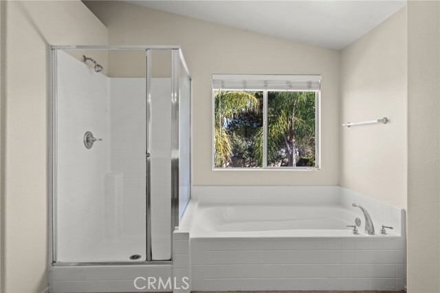 Detail Gallery Image 32 of 57 For 1276 Roberta Ct, Simi Valley,  CA 93065 - 4 Beds | 3 Baths