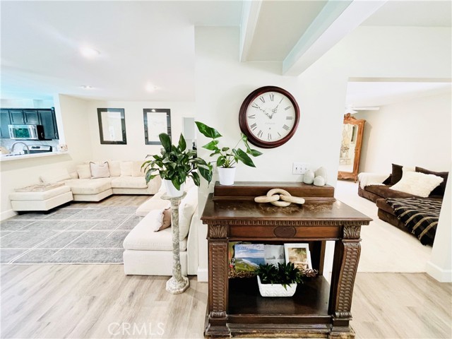 1212 Dover Drive, Newport Beach CA: https://media.crmls.org/medias/2c354d68-0134-442f-8204-a9598d5884c1.jpg