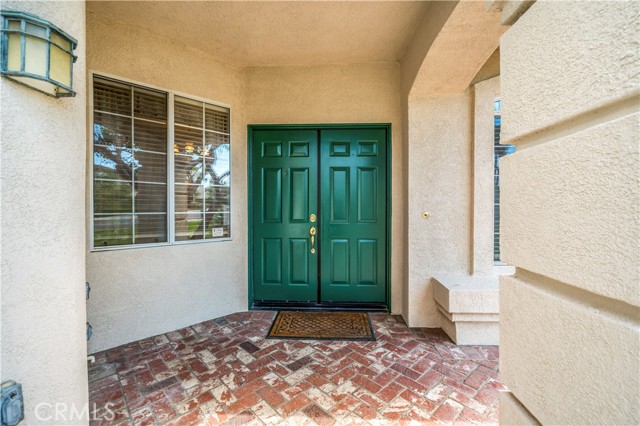 Detail Gallery Image 3 of 41 For 31813 via Campanario, Temecula,  CA 92592 - 4 Beds | 2 Baths