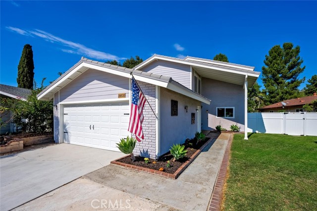 Detail Gallery Image 2 of 53 For 28535 Casanal, Mission Viejo,  CA 92692 - 4 Beds | 3 Baths