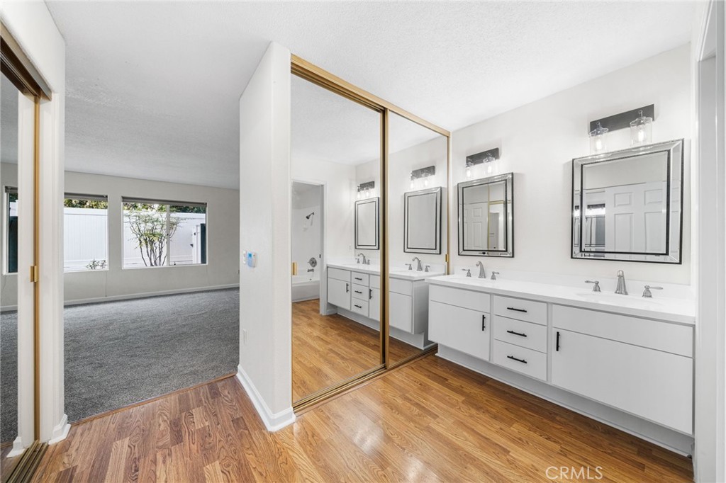 MLS #OC25270461 image #18