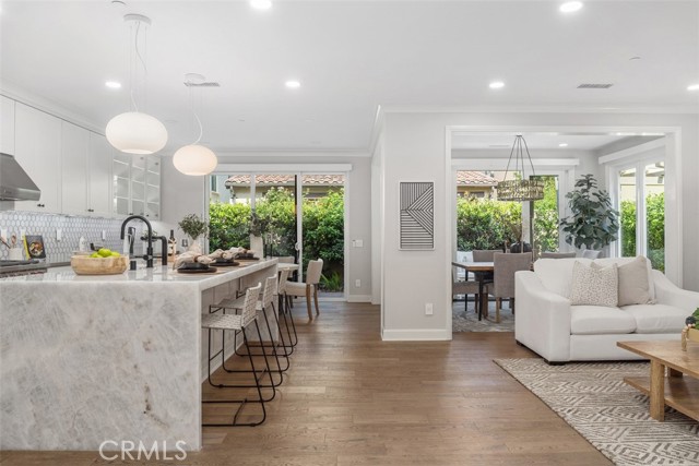 Detail Gallery Image 3 of 34 For 53 Painted Cameo, Irvine,  CA 92602 - 4 Beds | 4 Baths