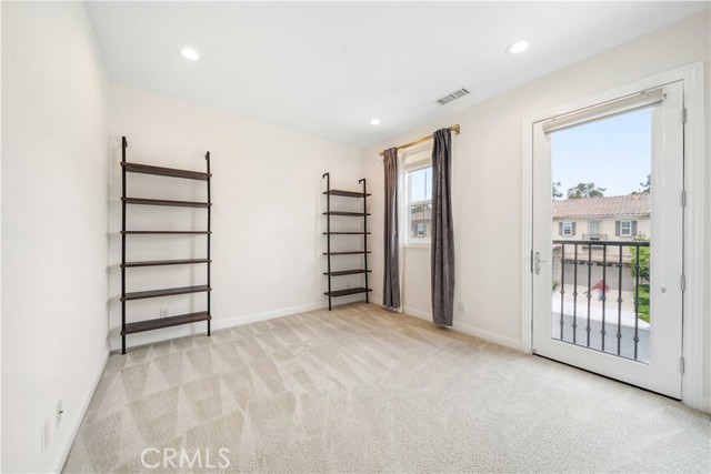 Detail Gallery Image 27 of 66 For 188 Pinnacle Dr, Lake Forest,  CA 92630 - 5 Beds | 4 Baths