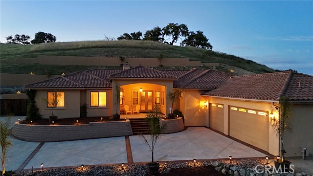 Detail Gallery Image 41 of 51 For 9805 Steelhead Rd, Paso Robles,  CA 93446 - 3 Beds | 3/1 Baths