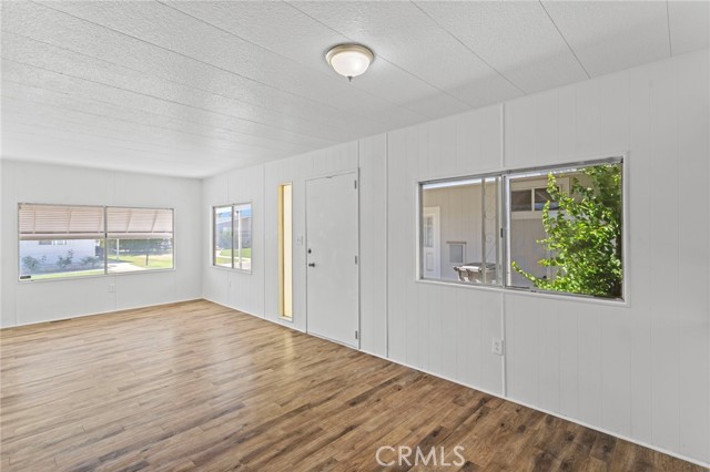 Detail Gallery Image 12 of 41 For 5800 Hamner Ave #178,  Corona,  CA 91752 - 3 Beds | 2 Baths