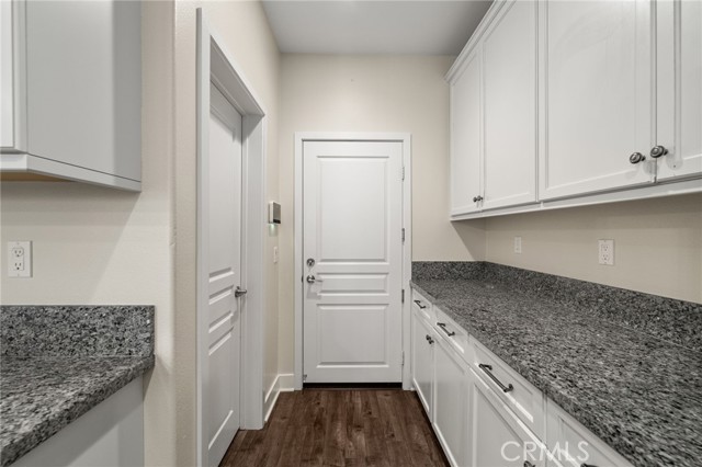 1579 Croton Street, Beaumont CA: https://media.crmls.org/medias/2c399071-446f-4ea3-bc30-5f1f6fbce209.jpg
