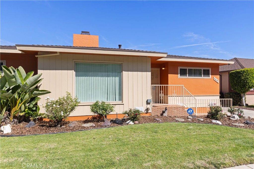 MLS #PV26041217 image #1