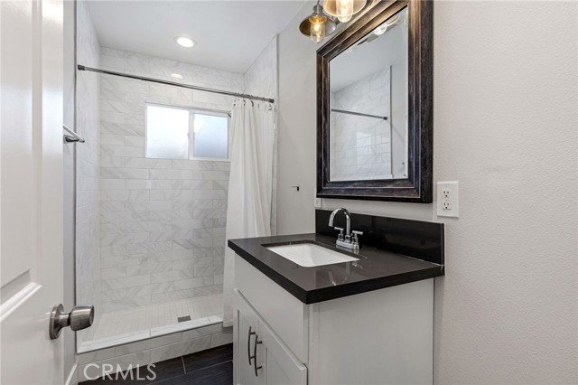 5018 Deelane Street, Torrance CA: https://media.crmls.org/medias/2c3aaf2a-f9d6-4458-831d-e2cbf289031e.jpg