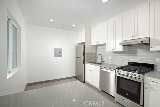 5459 Carlin Street, Los Angeles CA: https://media.crmls.org/medias/2c3ba08f-0743-423e-bfc0-4a04ac920ba7.jpg