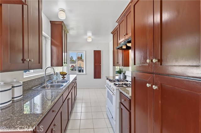 Detail Gallery Image 18 of 49 For 10818 Loch Avon, Whittier,  CA 90606 - 3 Beds | 2 Baths