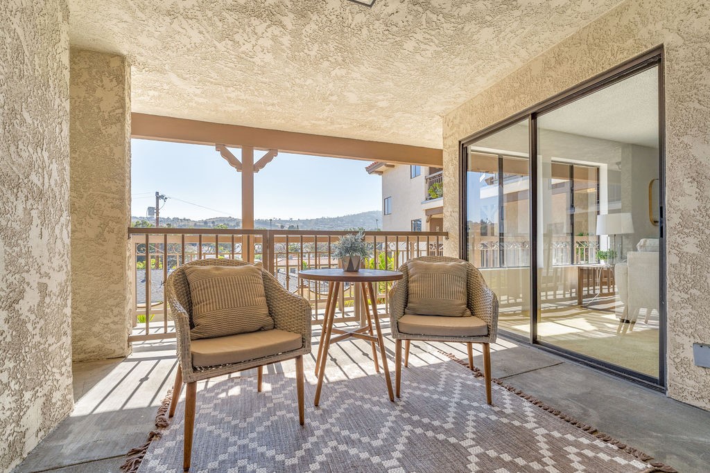 Detail Gallery Image 10 of 46 For 1150 W 13th St #204,  San Pedro,  CA 90731 - 2 Beds | 2 Baths