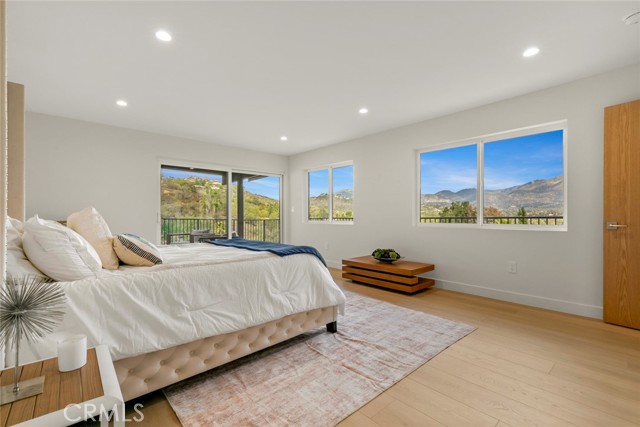 Detail Gallery Image 45 of 66 For 981 Glen Oaks, Pasadena,  CA 91105 - 3 Beds | 3 Baths