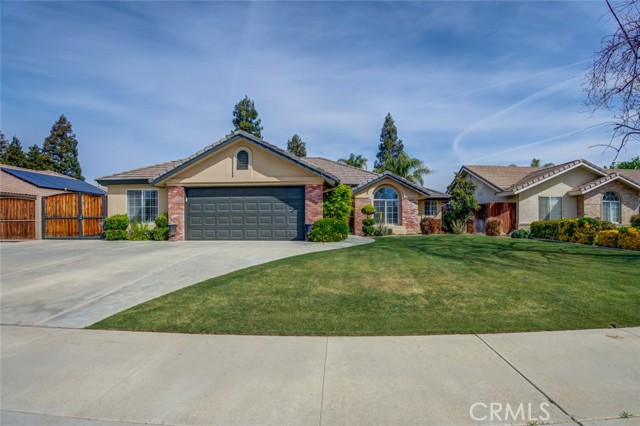 Detail Gallery Image 3 of 55 For 9110 Oak Hills Ave, Bakersfield,  CA 93312 - 4 Beds | 2 Baths