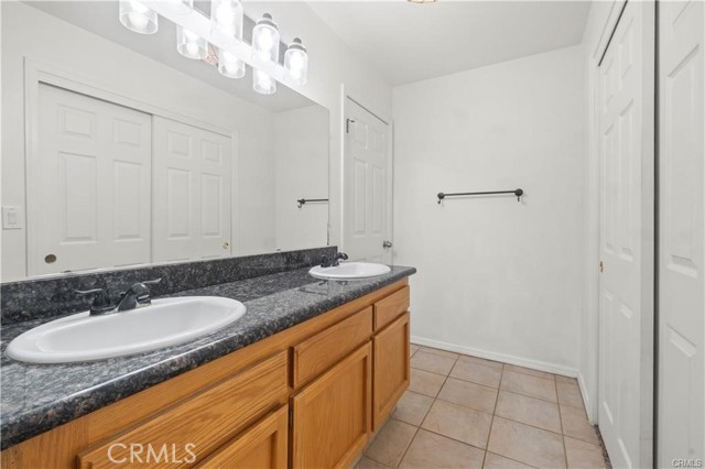 Detail Gallery Image 11 of 22 For 8849 Glade Avenue, California City,  CA 93505 - 3 Beds | 2 Baths