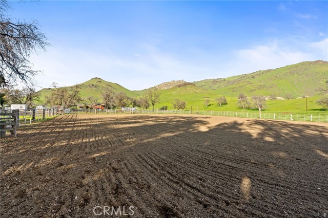 Detail Gallery Image 40 of 54 For 39500 Millwood #C,  Woodlake,  CA 93286 - 3 Beds | 2 Baths