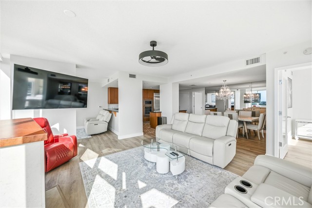 Detail Gallery Image 22 of 38 For 3131 Michelson Dr #1504,  Irvine,  CA 92612 - 3 Beds | 2/1 Baths