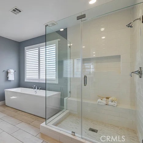 MLS #OC25222995 image #10