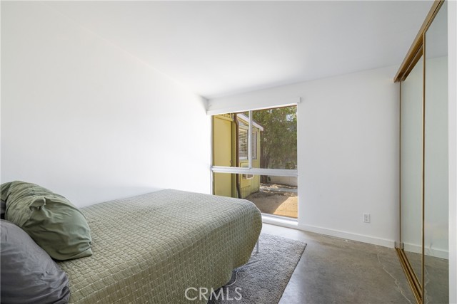 Detail Gallery Image 25 of 45 For 17025 Labrador St, Northridge,  CA 91325 - 4 Beds | 2/1 Baths