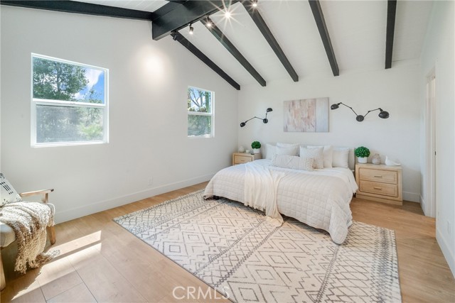 Detail Gallery Image 11 of 38 For 5673 Parkmor Rd, Calabasas,  CA 91302 - 4 Beds | 2/1 Baths