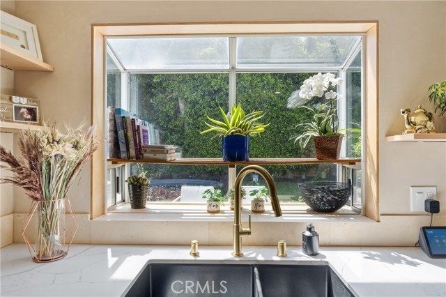 13646 1/2 Dronfield Avenue, Sylmar CA: https://media.crmls.org/medias/2c43dd6a-1d20-4fe9-a85e-c27efb6f1a5c.jpg