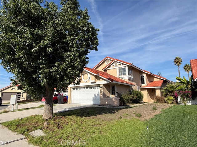 Detail Gallery Image 2 of 18 For 14932 Dandelion Ct, Fontana,  CA 92336 - 3 Beds | 2/1 Baths