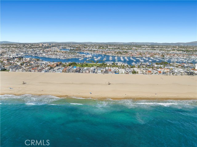 Detail Gallery Image 71 of 73 For 1628 W Oceanfront, Newport Beach,  CA 92663 - – Beds | – Baths